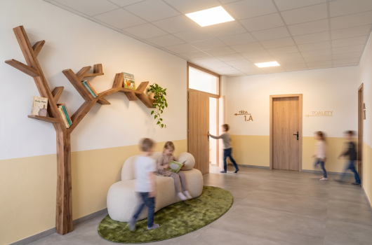 7.Montessori - Rozdelovaci chodba